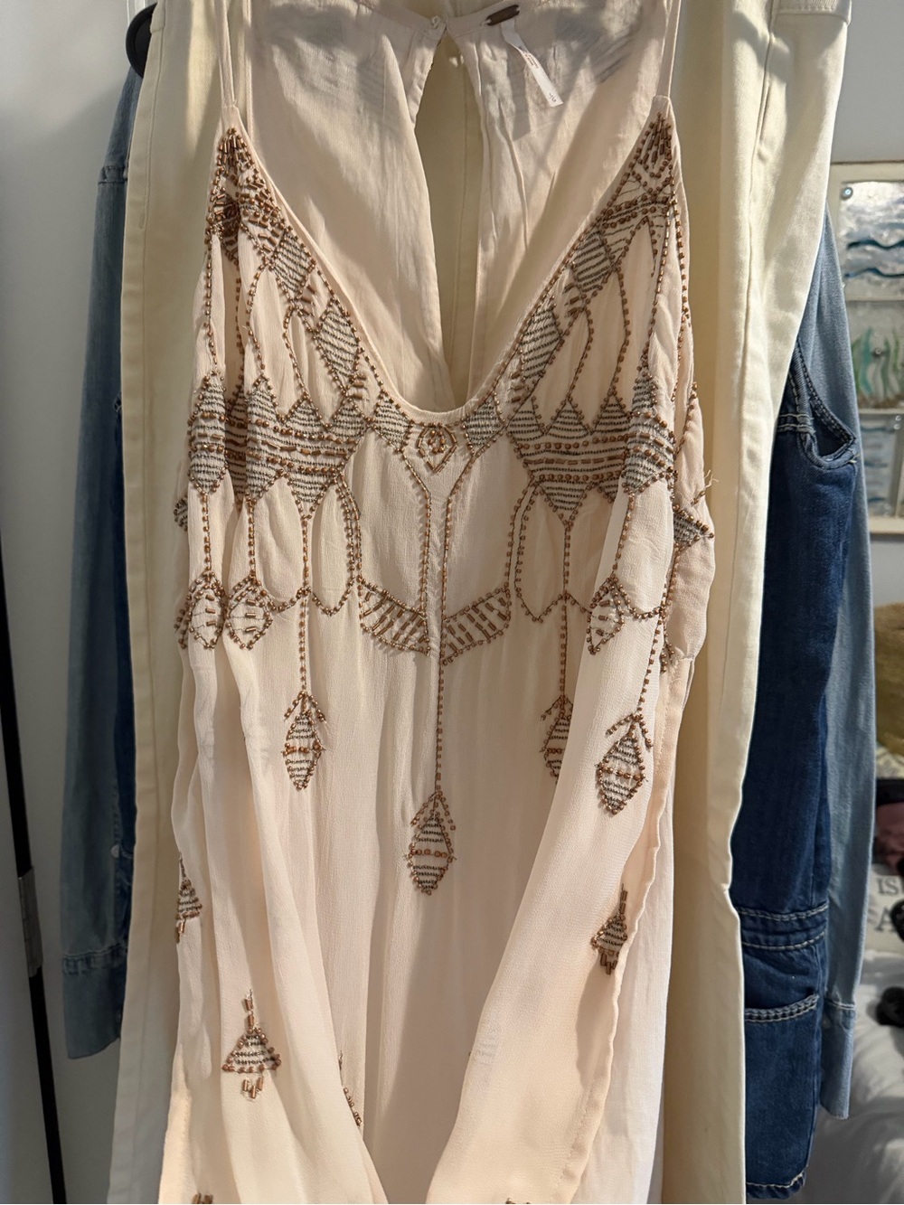 FREE P / TUNIC - one of their best !!!! basically new 
L !